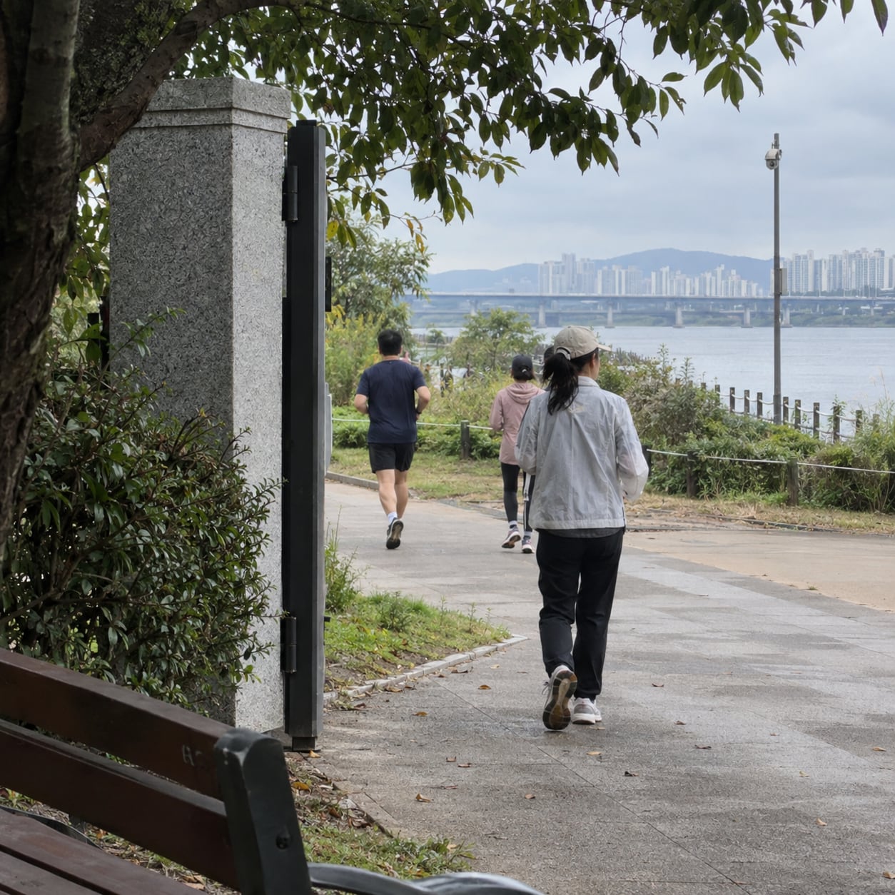 출근 전 20분 강변 걷기 모임 대표 이미지