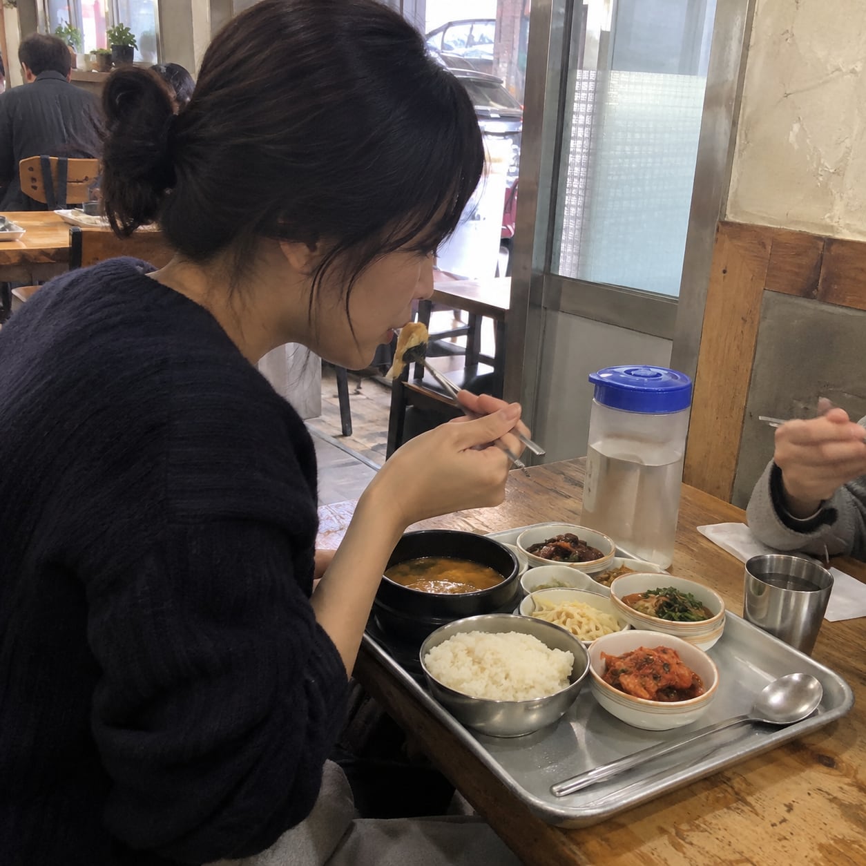 혼자 먹기 아쉬운 점심 백반 모임 대표 이미지