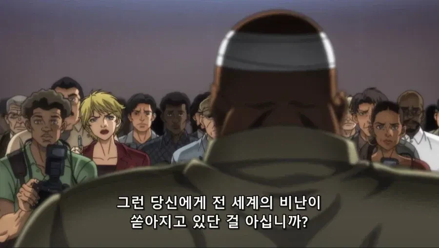 ???: 동물 하나 잡기위해 무기 쓰는건 너무하지 않습니까?.jpg_3.webp