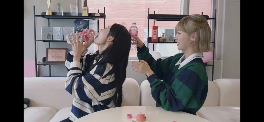 리센느)리트와 메트 조회수가 많은 이유_1.webp