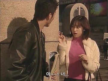 파파카츠 하는 여고생 잡을려고 잠복수사하던 형사들_4.webp