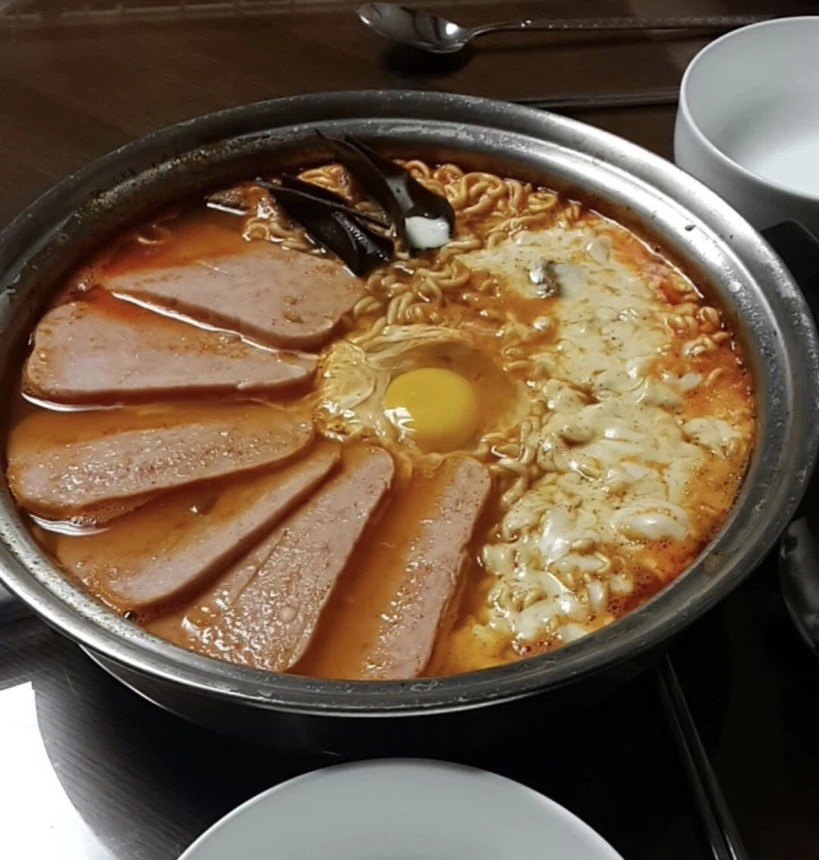 내가 가진 라면 사진중 가장 완벽한거_1.webp
