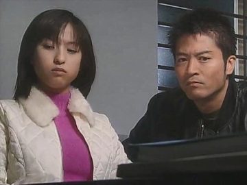 파파카츠 하는 여고생 잡을려고 잠복수사하던 형사들_13.webp