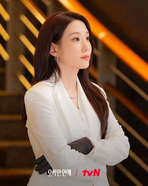 또 얼굴갈아끼우기 시도하는 박은빈_4.webp