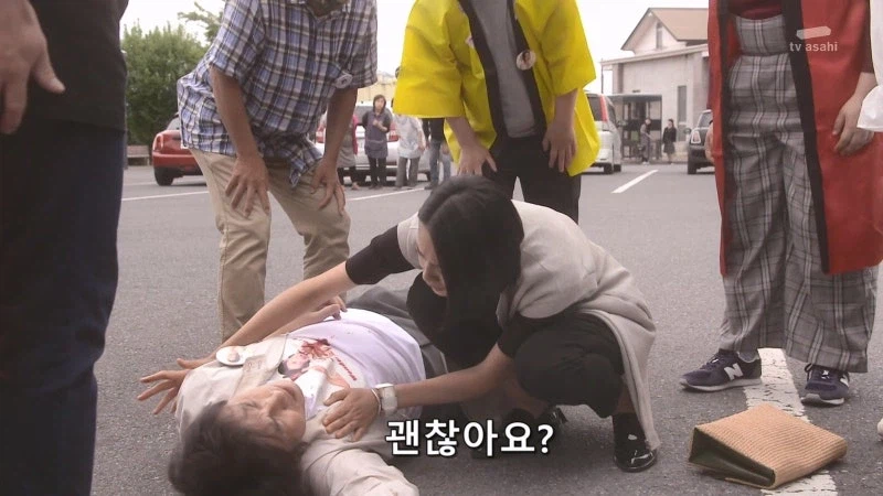 미쳐버린 일본 여배우 팬미팅 대참사_16.webp