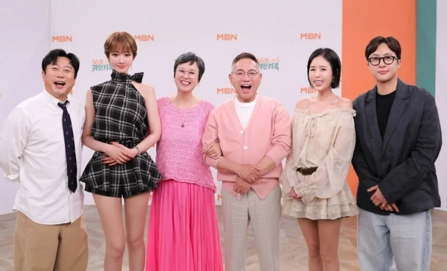 혼자 그림체가 다른 고준희_2.webp