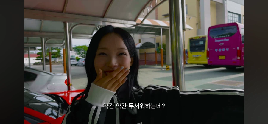 갸루 귀신 무서워하는 남학생들_3.webp