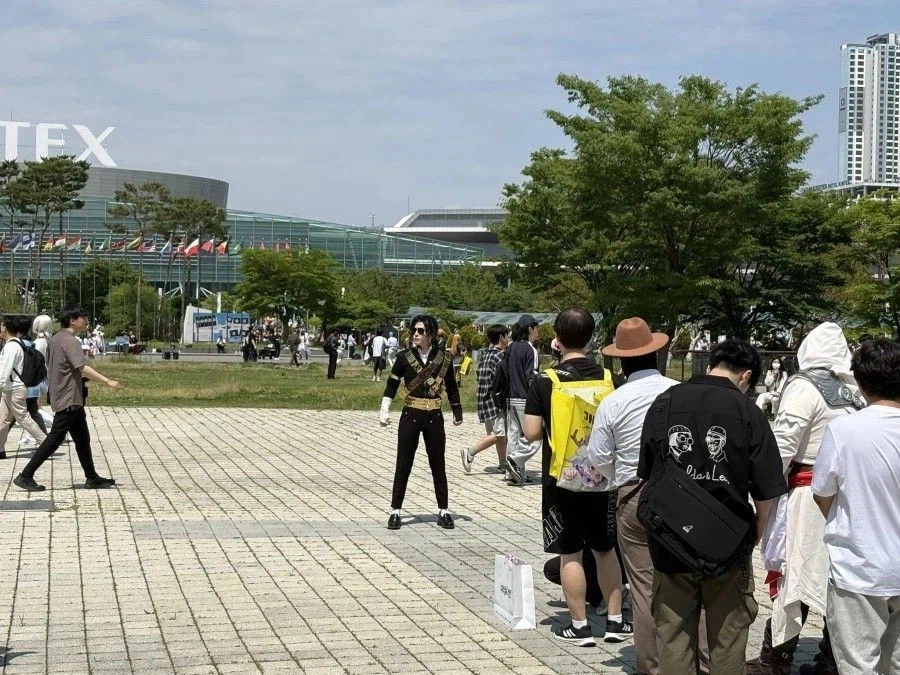 어제 일러패스 역대급 코스프레_1.webp