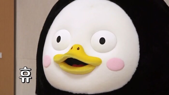 킹스맨 감독이 킹스맨 말고 딴거 찍어본 결과_7.png