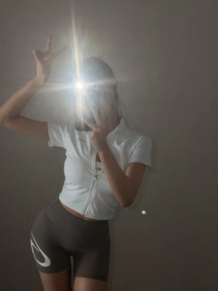 호불호 갈리는 복장 jpg_4.webp